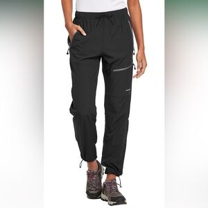Bay leaf Black Women's Athletic Pants